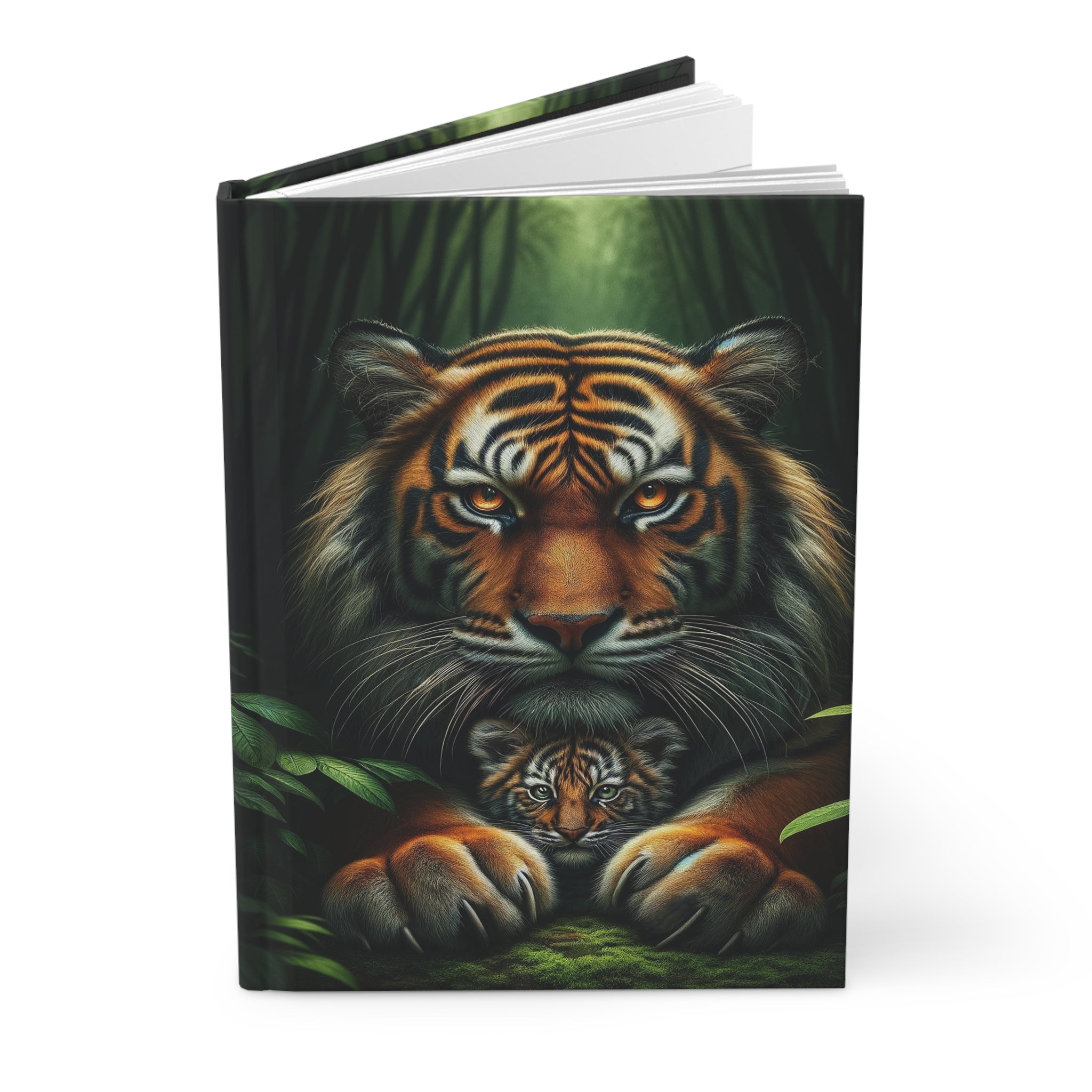 Tigers in the jungle - Hardcover Notebook