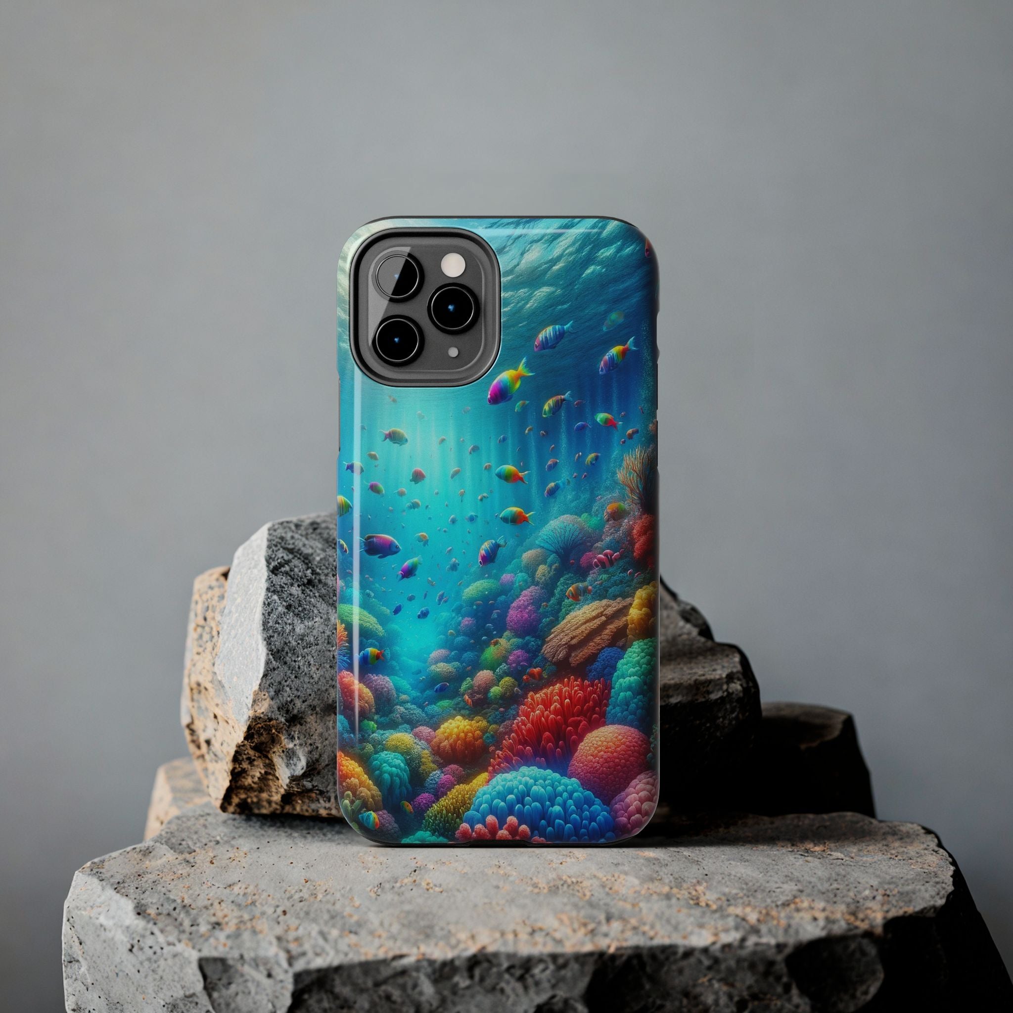 Coloured fish and coral reef - Tough Phone Case
