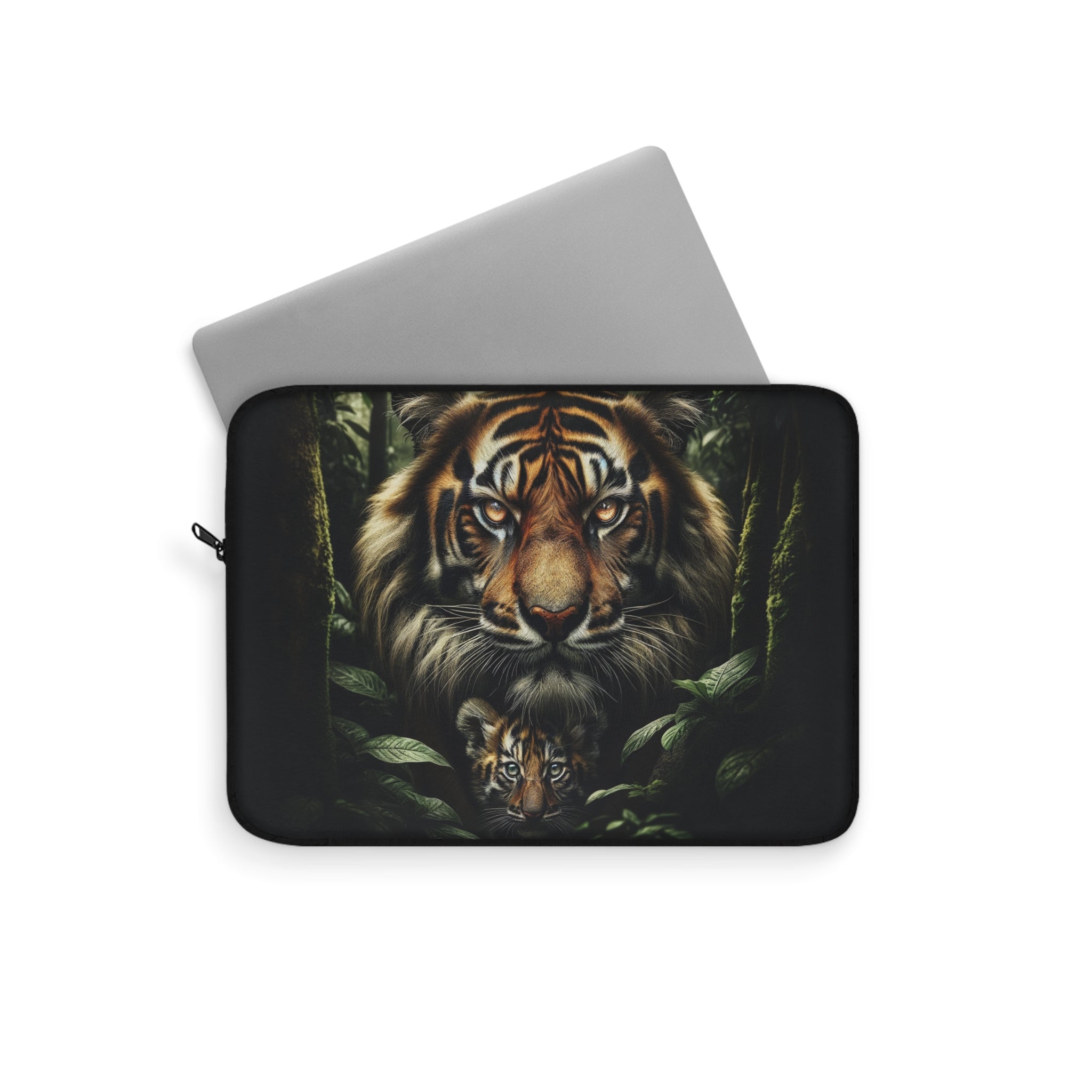 Tiger protecting her kitten - Laptop Sleeve